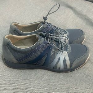 Dansko Women's Henriette Blue Suede Comfort Sneakers Size 40 Nurse